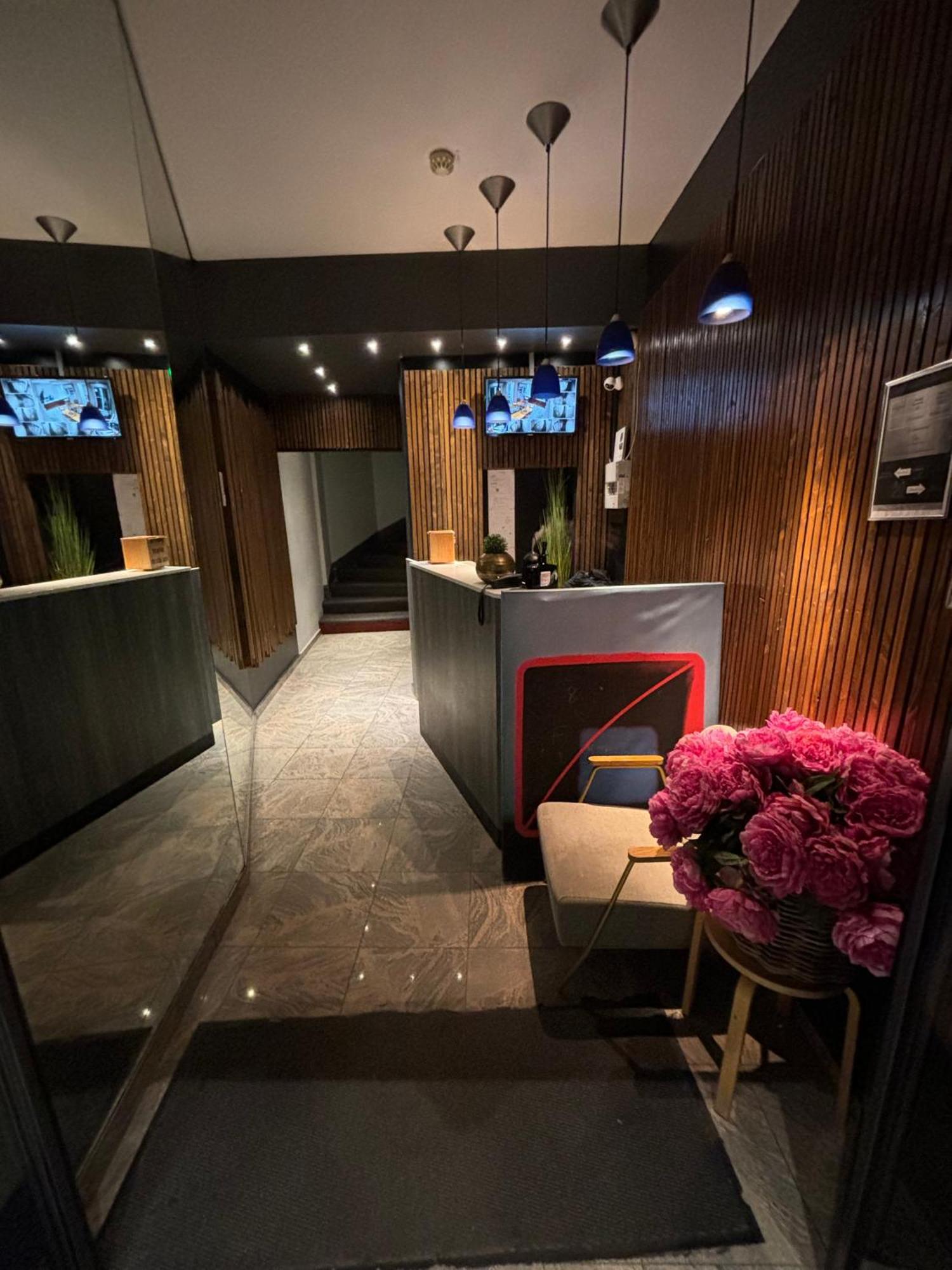 רואן Hotel Astrid מראה חיצוני תמונה