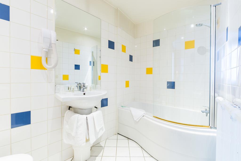 רואן Hotel Astrid מראה חיצוני תמונה