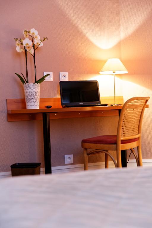 רואן Hotel Astrid מראה חיצוני תמונה